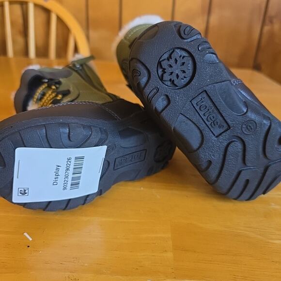 Totes Toddler Boy Lil Gordon Insulated Flat Heels Winter Boots Sz 6c - Picture 7 of 10